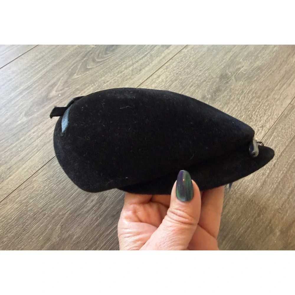 Vintage Norman Durand Wool Cloche Hat Black‎ Feather Detail Made Italy